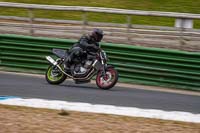 enduro-digital-images;event-digital-images;eventdigitalimages;mallory-park;mallory-park-photographs;mallory-park-trackday;mallory-park-trackday-photographs;no-limits-trackdays;peter-wileman-photography;racing-digital-images;trackday-digital-images;trackday-photos